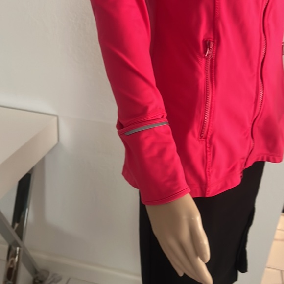 (KIRKLAND signature, ) ladies workout jacket size S - Picture 7 of 10